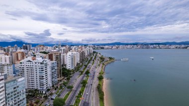 Florianopolis 'teki Avenida Beira Mar' ın havadan görünüşü, Santa Catarina, Brezilya.