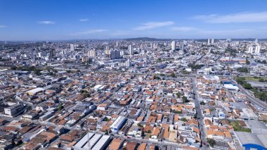 Mogi das Cruzes şehrinin havadan görünüşü, Sao Paulo, Brezilya.