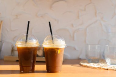 Masada buzlu latte. yakın plan