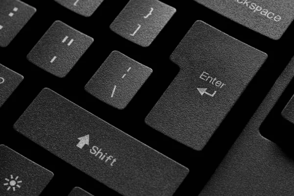 Black Computer Keyboard Focus Enter Key Confirmation Sending Claim Button — Stock Photo, Image