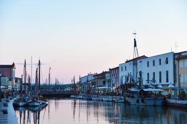 Porto di Cesenatico, i colori