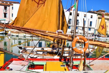 Cesenatico limanının görüntüsü