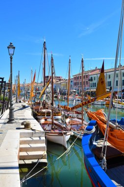 Cesenatico limanının görüntüsü