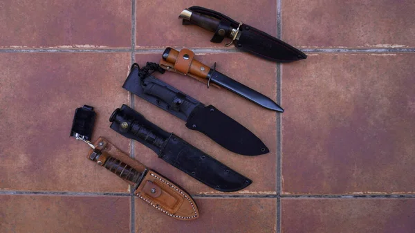 Five Military Men Knives Lie Floor — Stockfoto