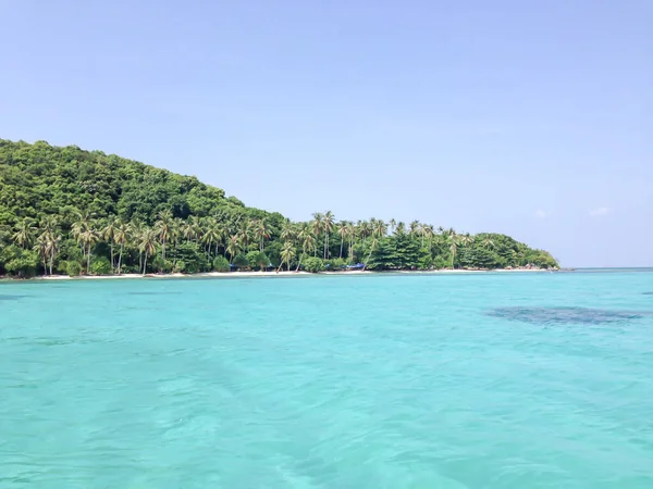 Bela Praia Tropical Ilha Karimunjawa Indonésia — Fotografia de Stock