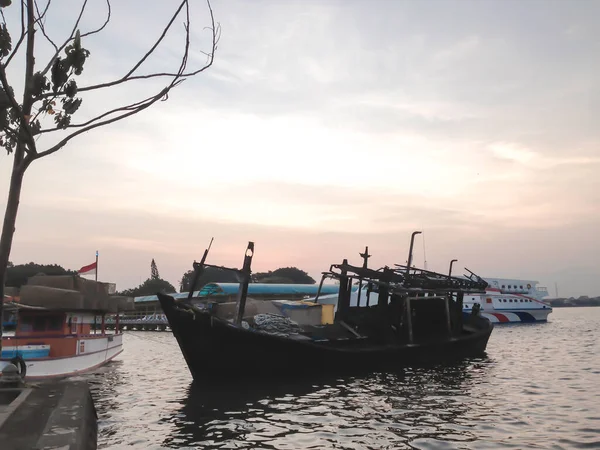 Fishing Boat Sea Sunset Morning Indonesia — Foto de Stock