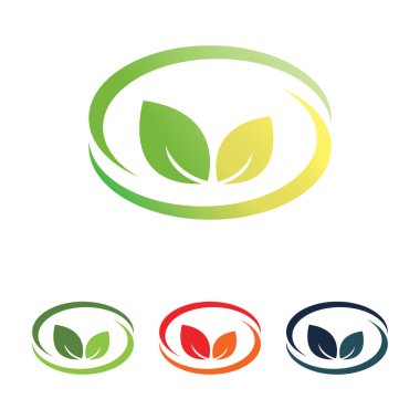 Dört yeşil yaprak ve girdap dostu logo koleksiyonu.