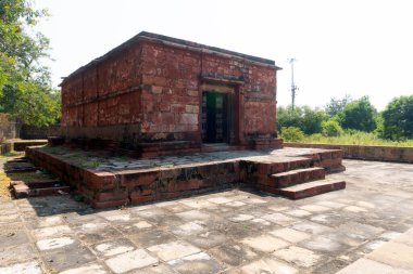 NAGPUR, MAHARASHTRA, INDIA 29 Aralık 2022: Nagpur yakınlarındaki Ramtek köyündeki tarihi hindu tapınağı