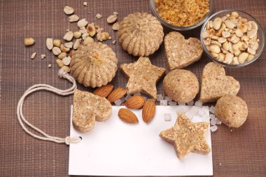 Kopyalama alanı olan fındıklı kurabiyeler