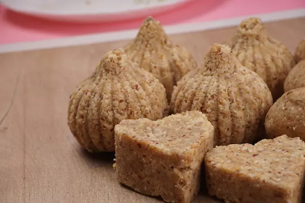 Печенье Муки Гороха Деревянном Фоне — стоковое фото