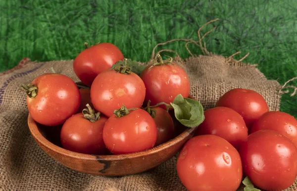 Färska Röda Tomater Skål Närbild — Stockfoto