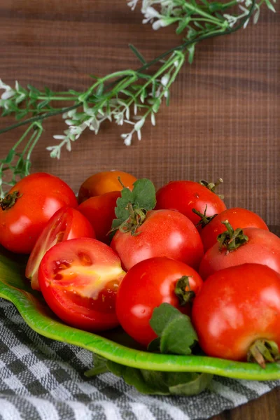 Fresh Red Tomatoes Bowl Close View — Stock Photo, Image