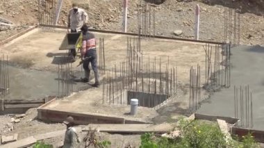 İnşaat alanında çalışanlar