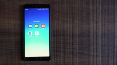 uygulamalı cep telefonu, görüntüyü kapat
