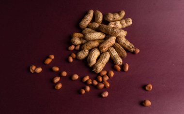 Fıstık ve organik yiyecekler.