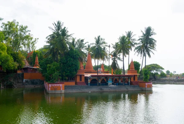 Templul Hindus Din Sat Râul Copacii — Fotografie, imagine de stoc