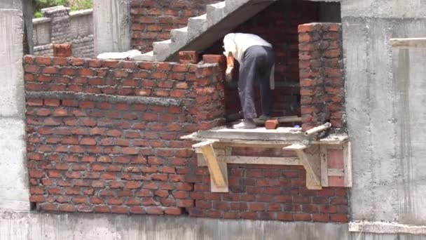 建筑工地上的男性建筑师 建筑概念 — 图库视频影像