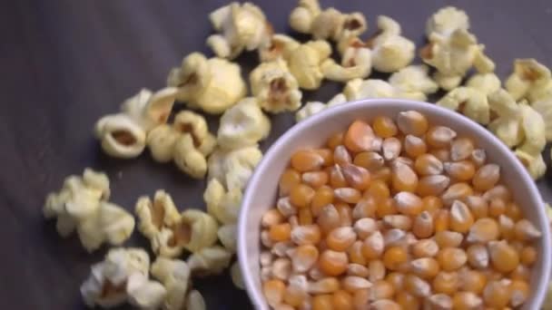 Mucchio Deliziosi Popcorn Sparso Popcorn Texture Filmato Sfondo Concentrazione Selettiva — Video Stock