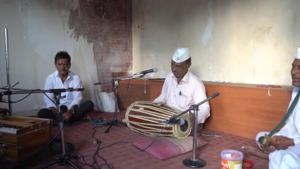 Hombres Tocando Música Tradicional India — Vídeo de stock