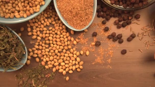 Indian Spices Herbs Wooden Background Food Cuisine Ingredients — Vídeos de Stock