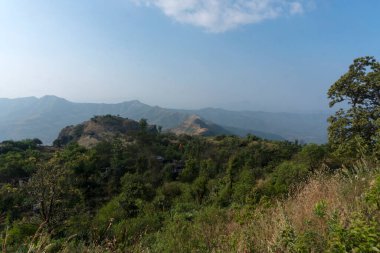 Pune, Hindistan yakınlarındaki Sinhagad Kalesi 'nden güzel bir manzara.