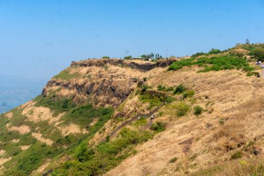 Güneşli bir günde güzel dağ manzarası, Hindistan