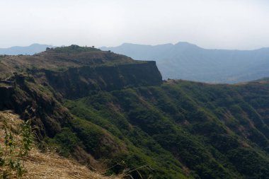 Hindistan 'da dağları olan güzel bir manzara, Pune.