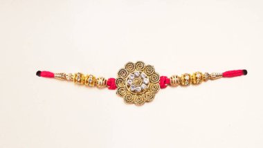 Geleneksel Hint bilekliği Rakhi, Kardeş Bağlar Kardeşler Bileğinde Raksha bandhan Ocassion