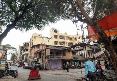 Hindistan 'daki Mumbai şehrinin sokakları ve binaları.