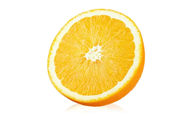 Een Halve Sinaasappel Geïsoleerd Een Witte Achtergrond Bestand Bevat Clipping — Stockfoto