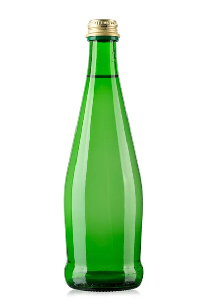 Зеленая Стеклянная Бутылка Минеральной Воды Изолированная Белом Фоне Файл Содержит — стоковое фото