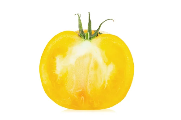 Pół Świeżego Żółtego Pomidora Odizolowany Białym Tle Plik Zawiera Ścieżkę — Zdjęcie stockowe