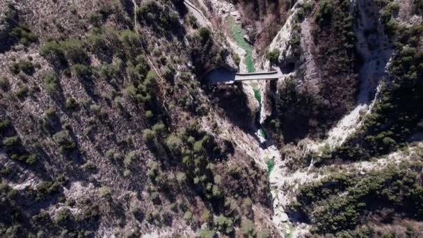 Híd Clue Aiglun Folyón Francia Alpokban Dróntól Nézve — Stock videók