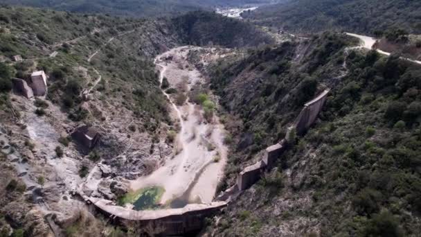 Ruine Des Staudamms Von Malpasset Mit Einer Drohne Gefilmt — Stockvideo