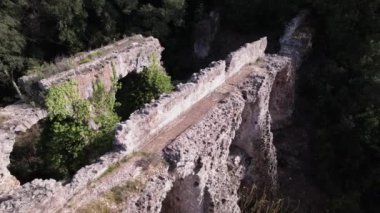 Frejus 'taki Mons' un Roma su kemerinin insansız hava aracı görüntüsü