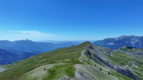メルカントール国立公園の山岳高原 — ストック動画