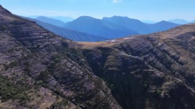 Fransa 'daki Cian Vadisi' nin en iyi manzarası