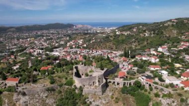 Karadağ 'daki Sari Barı hava manzaralı