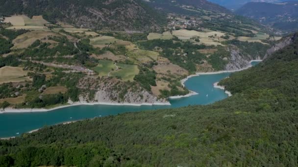 Gökyüzünden Görünen Alplerdeki Ebron Torrenti — Stok video