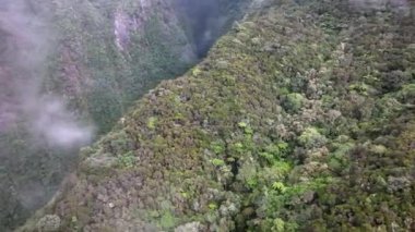 Dimitiles, Reunion Adası hava manzaralı dağlık arazisi