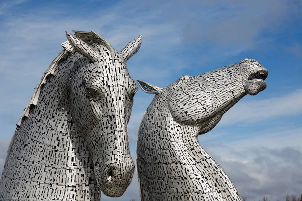 Detailní Pohled Postavy Kelpie Mýtického Koně Veřejném Parku Falkirku Skotsko — Stock fotografie