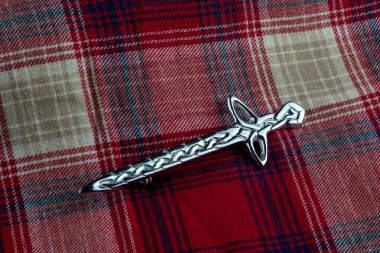 Geleneksel İskoç İskoç İskoç İskoç İskoç İskoç eteği iğnesi.