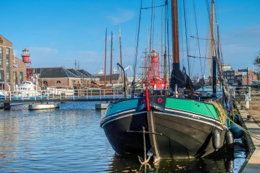 Den Helder, Hollanda. Ekim 2022. Den Helder 'in eski tersanesi, şimdi müze limanı Willemsoord. Yüksek kalite fotoğraf
