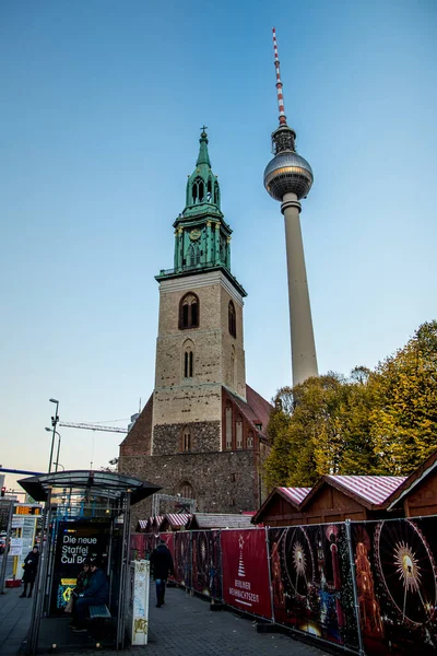 Berlin Németország 2022 November Fernsehturm Szent Marienkirche Berlinben Kiváló Minőségű — Stock Fotó