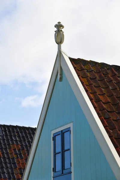 Broek Waterland Holandia Luty 2023 Dekoracje Elewacji Drewnianych Domów Broek — Zdjęcie stockowe