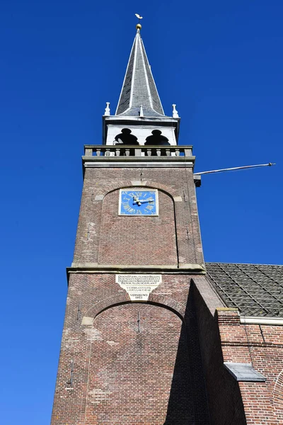 ウォーターランドで小川 2023年2月 ウォーターランドのブルックに碑文を持つ教会 高品質の写真 — ストック写真