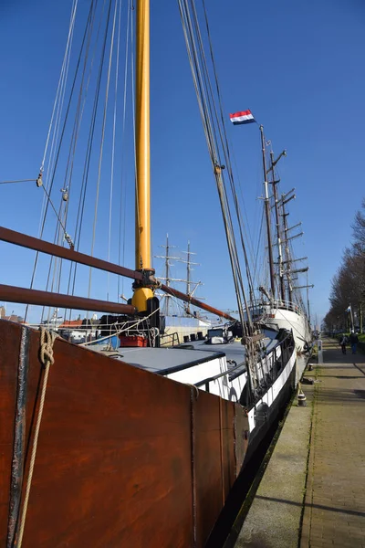Den Helder 荷兰2023年4月 登海尔德港一艘旧船的详细情况 高质量的照片 — 图库照片