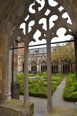 Utrecht, Hollanda. Mayıs 2023. Utrecht 'teki Dom Kilisesi manastırı. Yüksek kalite fotoğraf