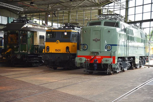 オランダのユトレヒト 2023年5月 ユトレヒトの鉄道博物館で古いオランダの列車 高品質の写真 — ストック写真