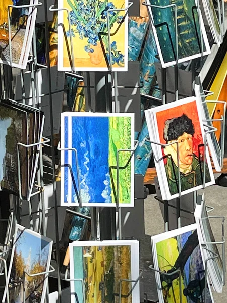 Ámsterdam Países Bajos Junio 2023 Postales Pinturas Vincent Van Gogh — Foto de Stock